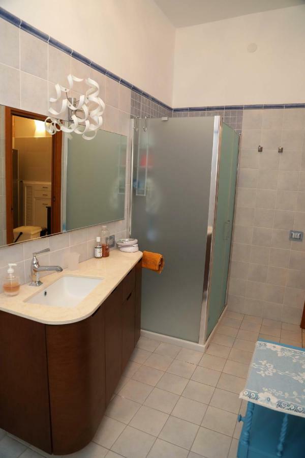 Appartement Luxury Apt à Calasetta Extérieur photo